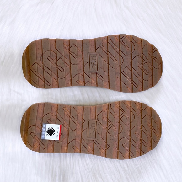 UGG Women’s Marin Lace Platform White Leather Sneakers - Picture 7 of 7